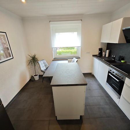 Fh-Naehe: Modernes Apt Mit Balkon Hof  Ngoại thất bức ảnh
