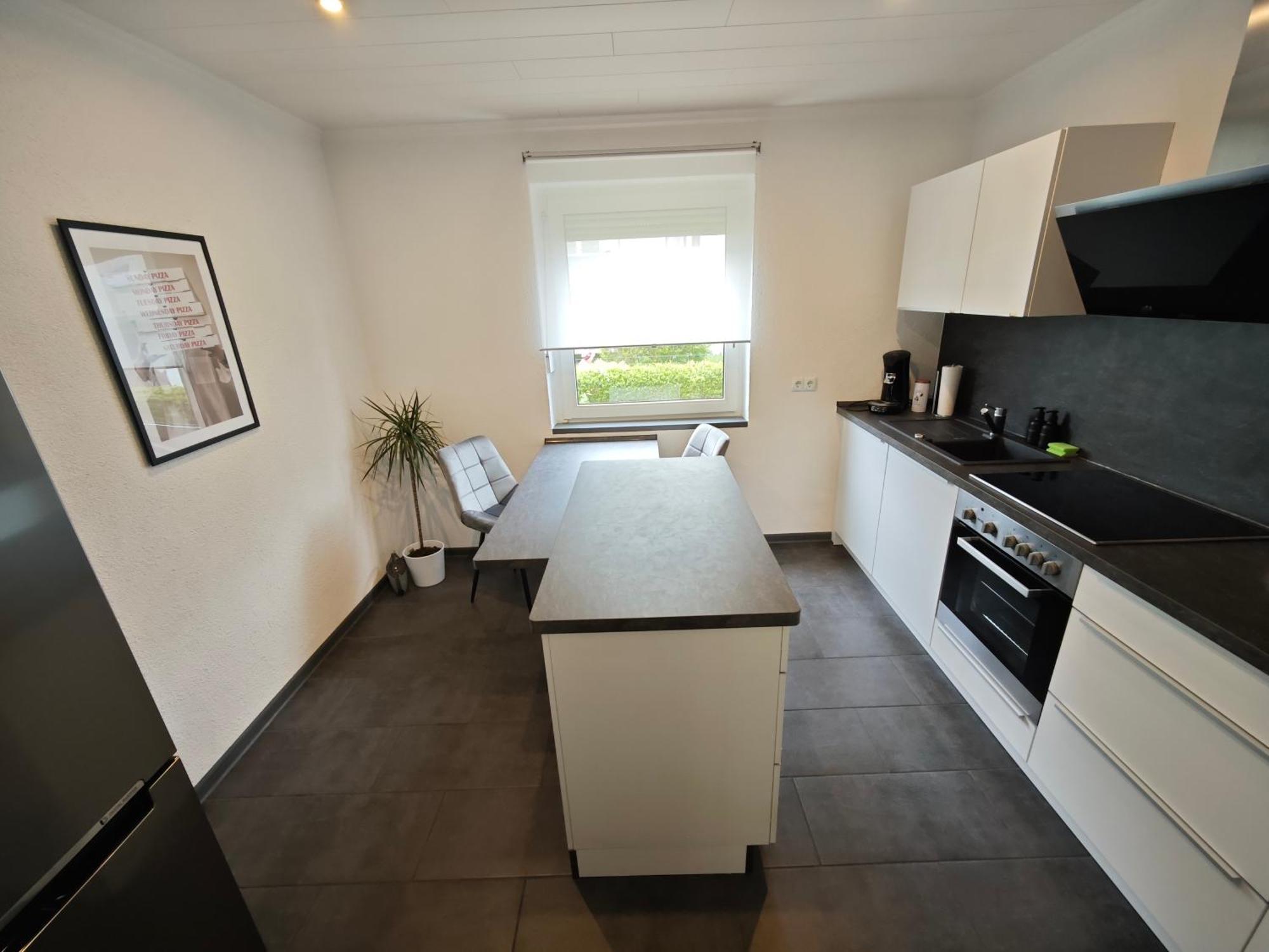 Fh-Naehe: Modernes Apt Mit Balkon Hof  Ngoại thất bức ảnh